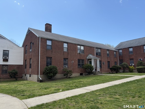  condo home for sale located at 218 Virginia Avenue, c, Bridgeport, CT 06610