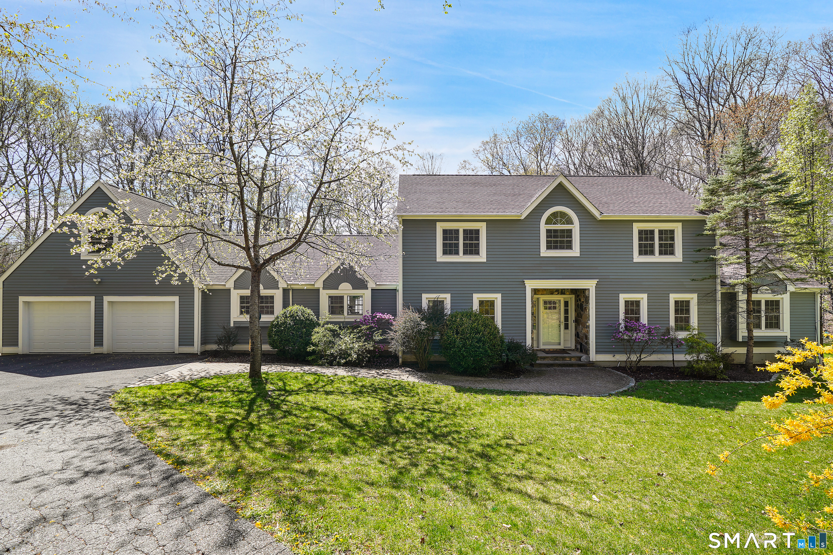 40 Deer Hill Road, Redding, CT 06896 | For Sale at $1,125,000