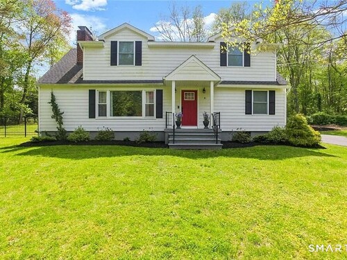  single family home for sale located at 8 Ferndale Drive, Easton, CT 06612