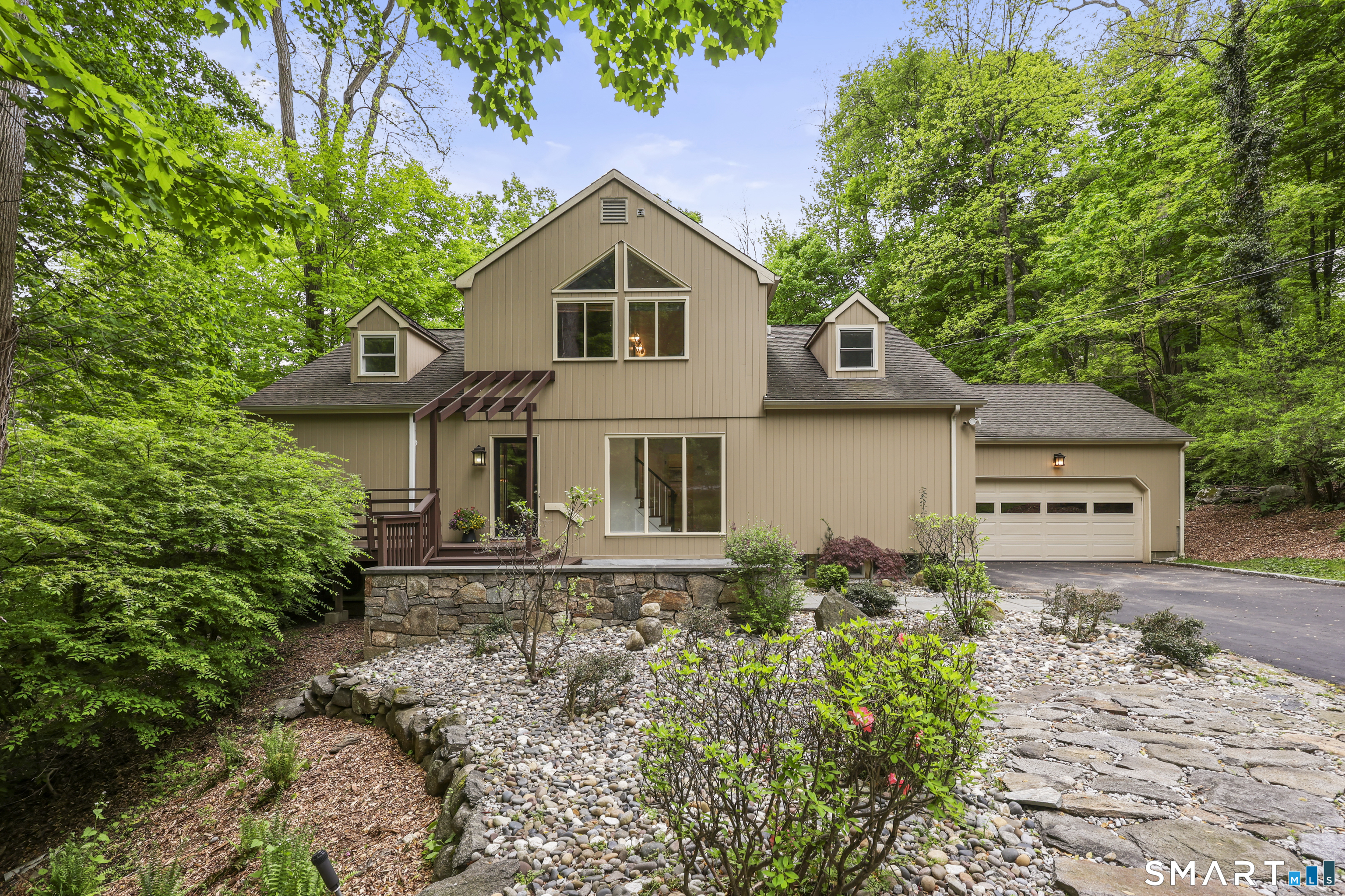 305 Olmstead Hill Road, Wilton, CT 06897 | For Sale at $1,199,000