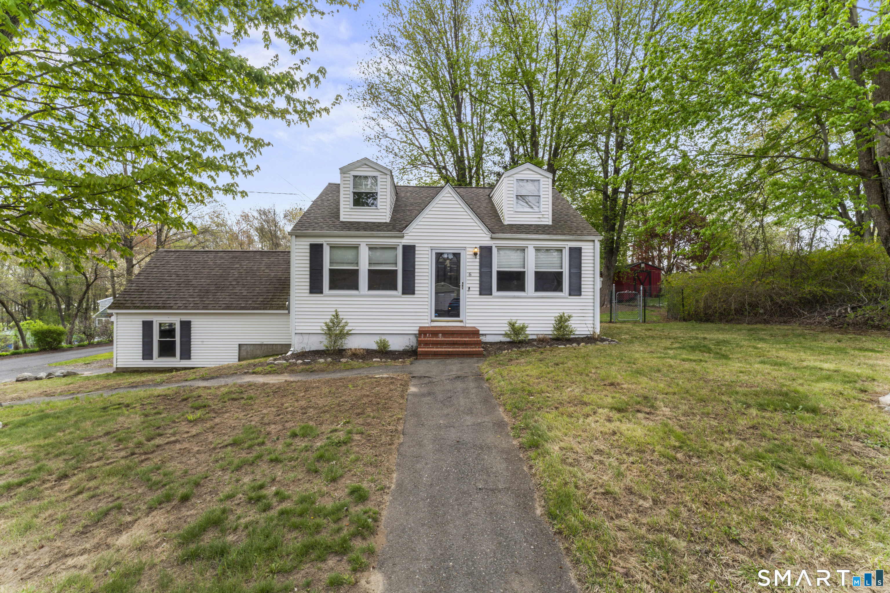 6 Prospect Drive, Newtown, CT 06470 | For Sale at $435,000