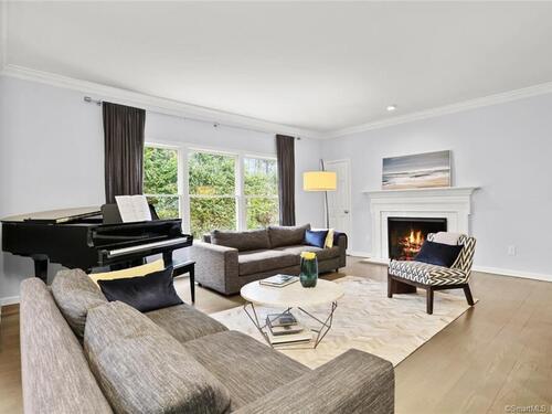  townhouse condo for sale located at 13 Old Stamford Road, 13, New Canaan, CT 06840