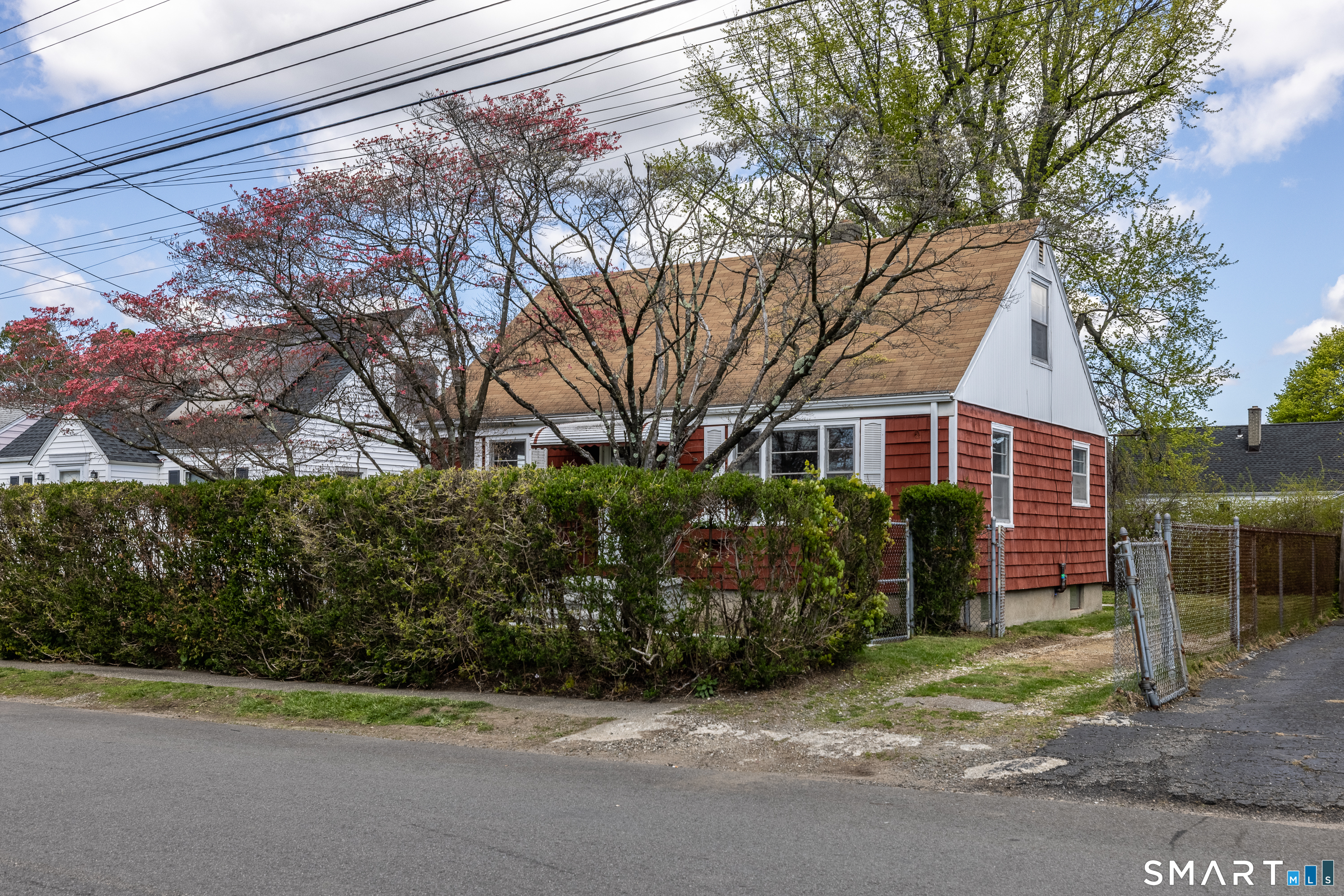 150 Trumbull Avenue, Bridgeport, CT 06606 | For Sale at $325,000