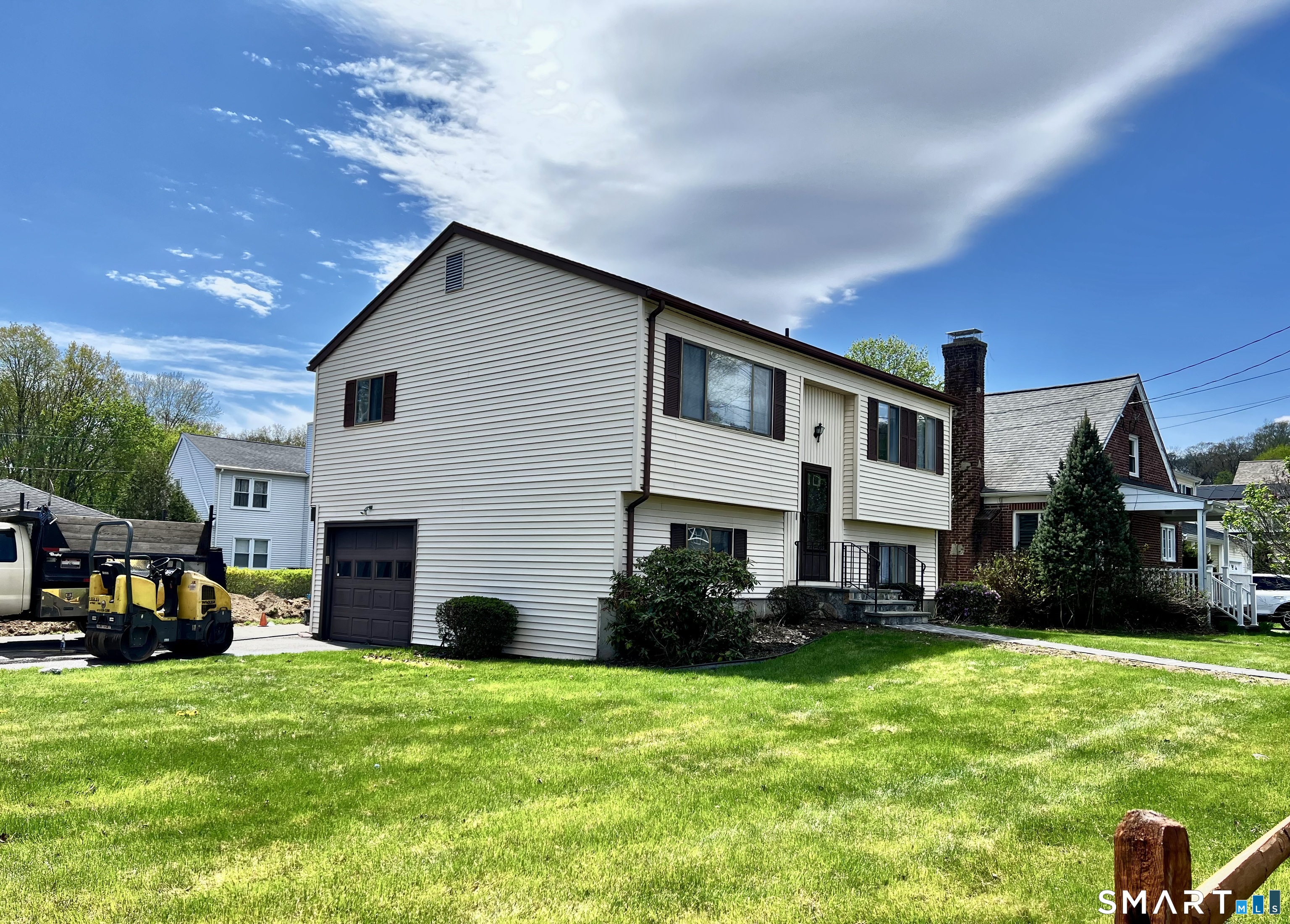 25 Wallace Street, Shelton, CT 06484 | For Sale at $525,000