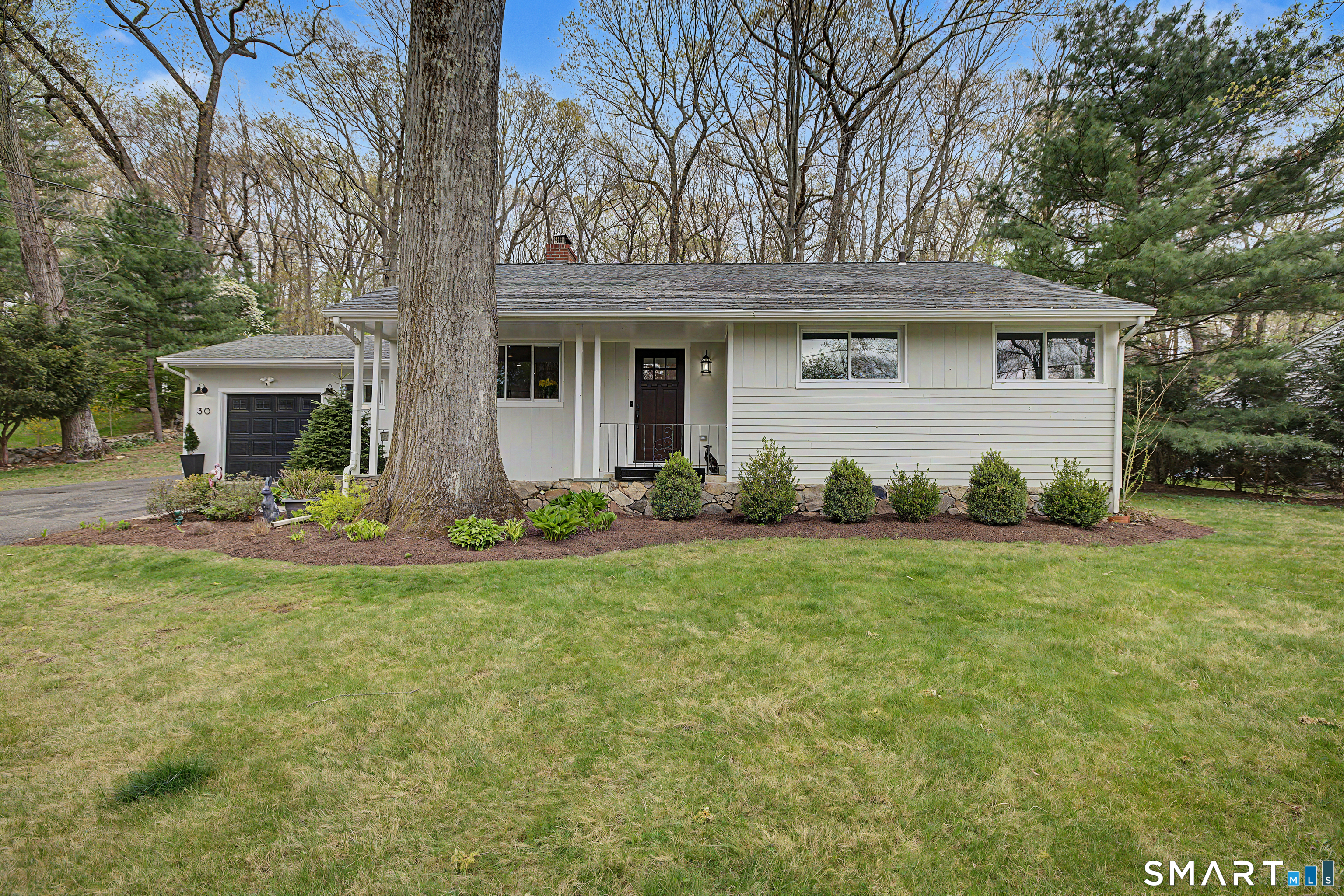 30 Archer Lane, Stamford, CT 06905 | For Sale at $799,000