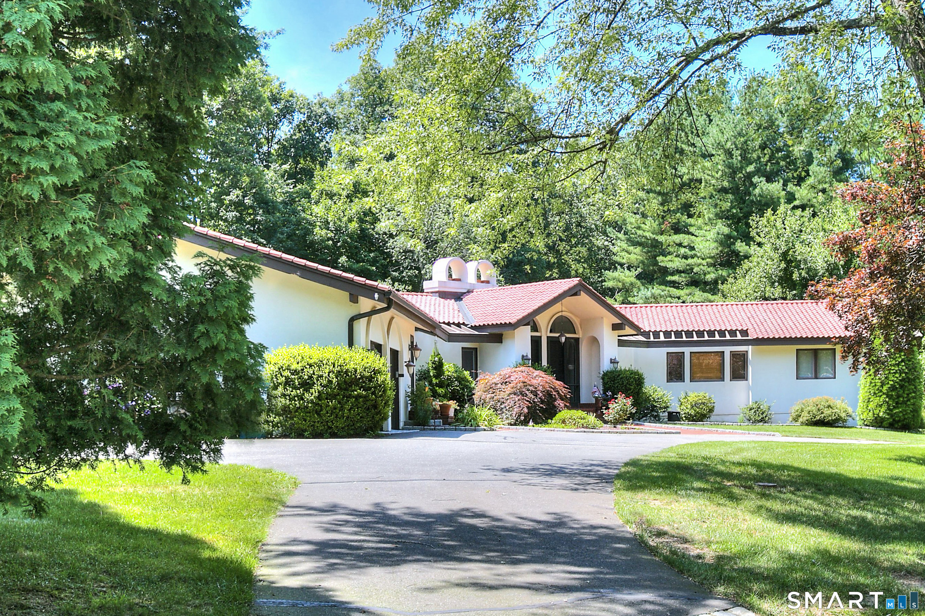 20 Scenic Hill Lane, Monroe, CT 06468 | For Sale at $929,009