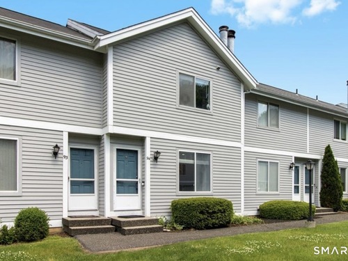 townhouse condo for sale located at 151 Shelter Rock Road, 94, Danbury, CT 06810