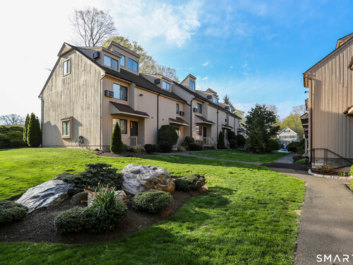  townhouse condo for sale located at 19 Woodway Road, 16, Stamford, CT 06907