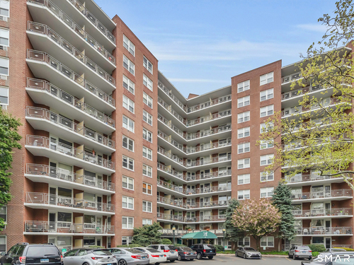  condo home for sale located at 91 Strawberry Hill Avenue, 727, Stamford, CT 06902