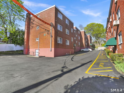  condo home for sale located at 18 Prospect Avenue, c16, Norwalk, CT 06850