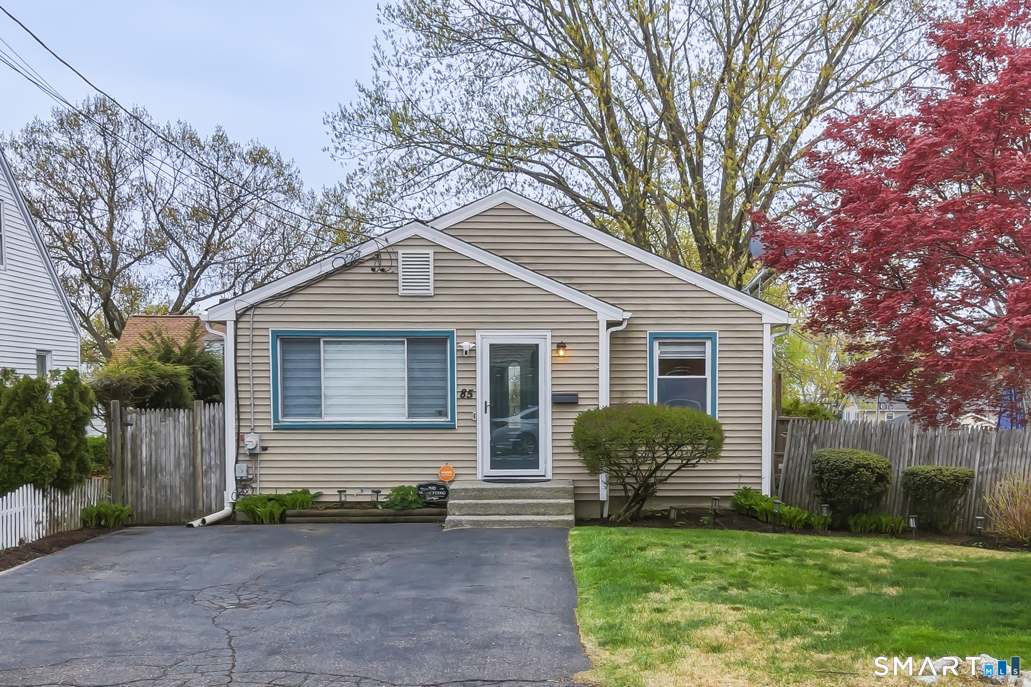 81 Dodd Avenue, Bridgeport, CT 06606 | For Sale at $375,000