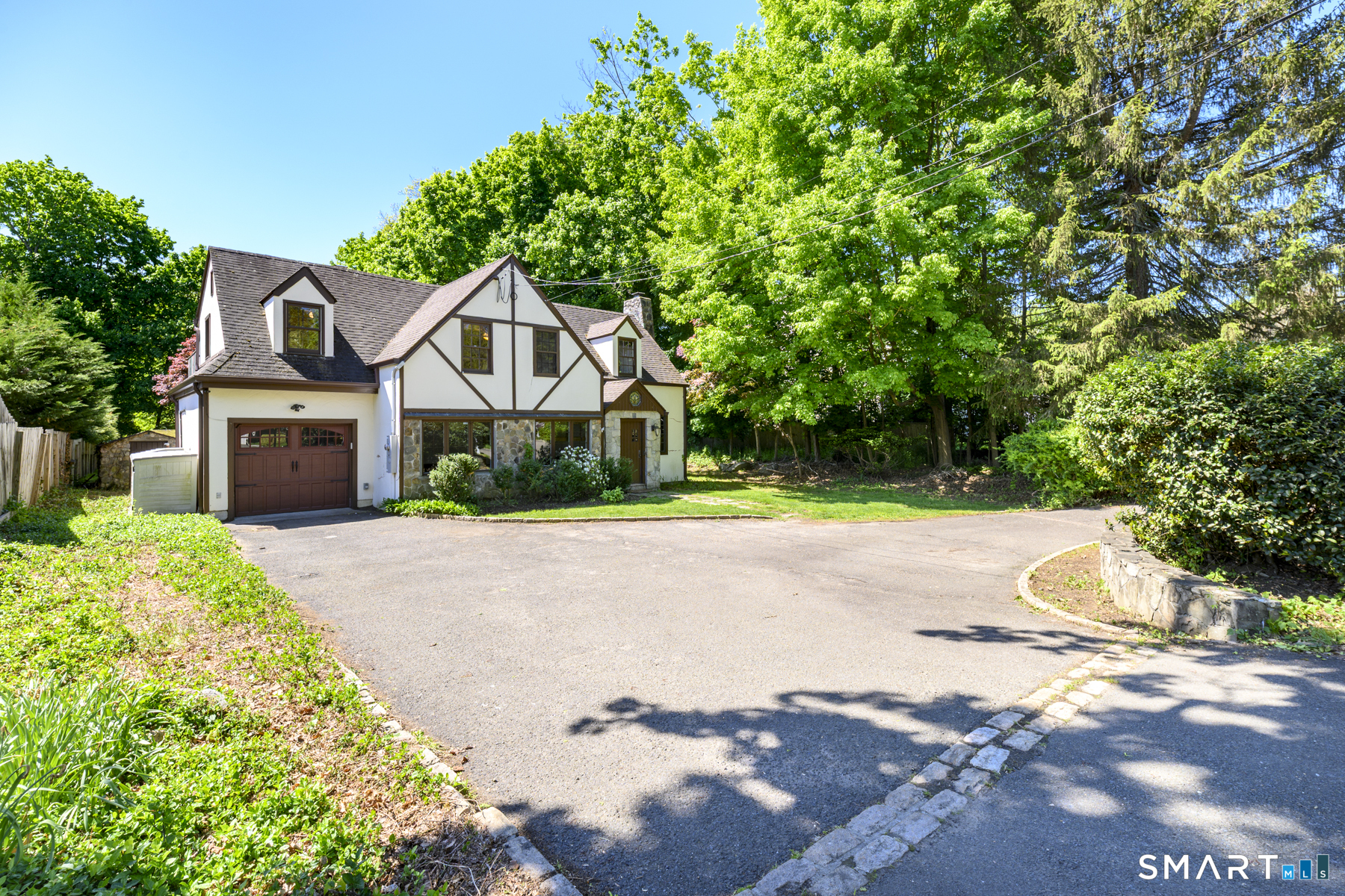23 Maltbie Avenue, Stamford, CT 06902 | For Sale at $875,000
