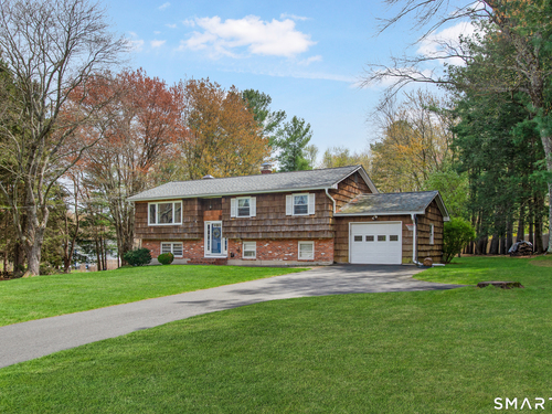  single family home for sale located at 3 Daniels Drive, Danbury, CT 06811