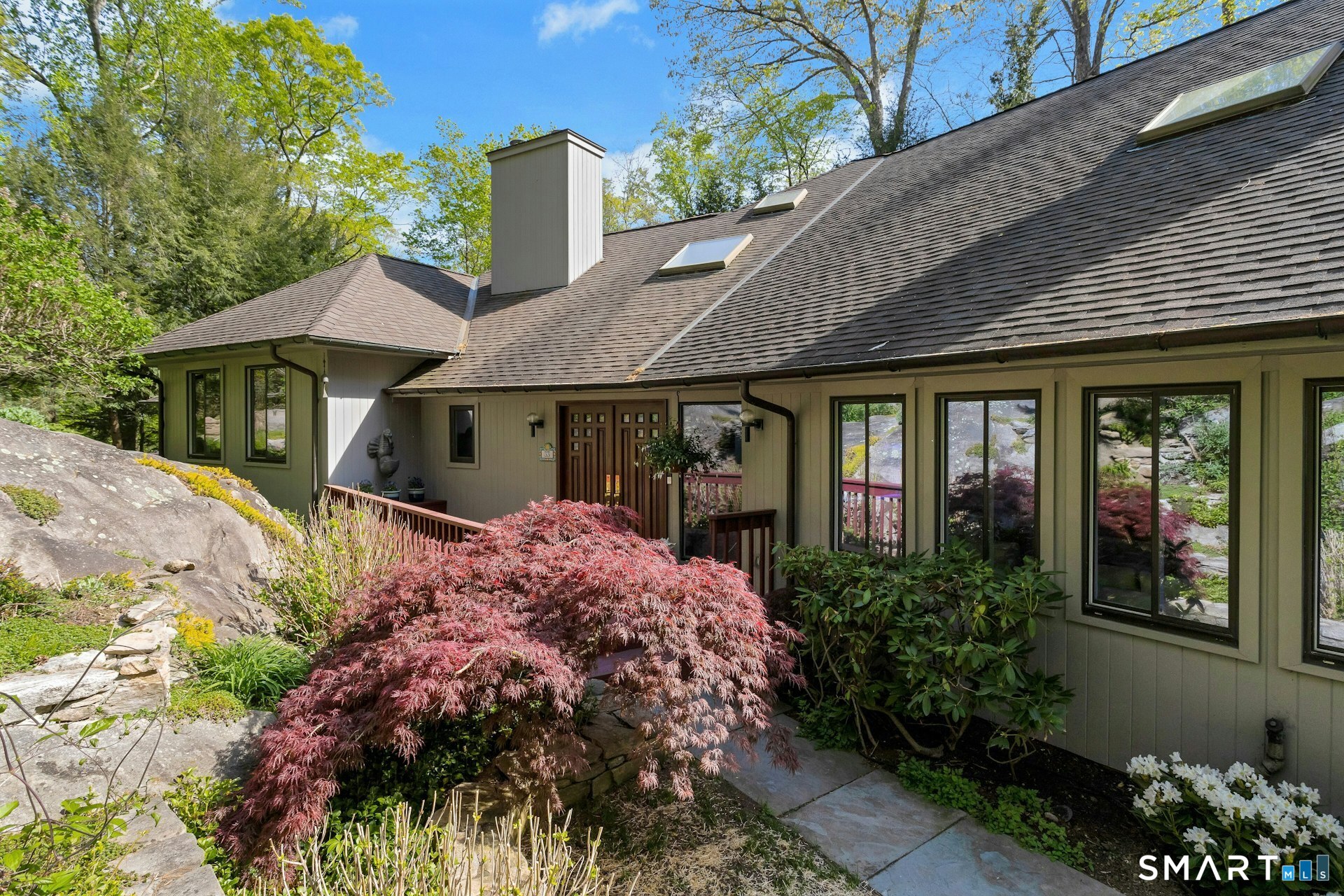 33 Butternut Lane, Stamford, CT 06903 | For Sale at $1,195,000