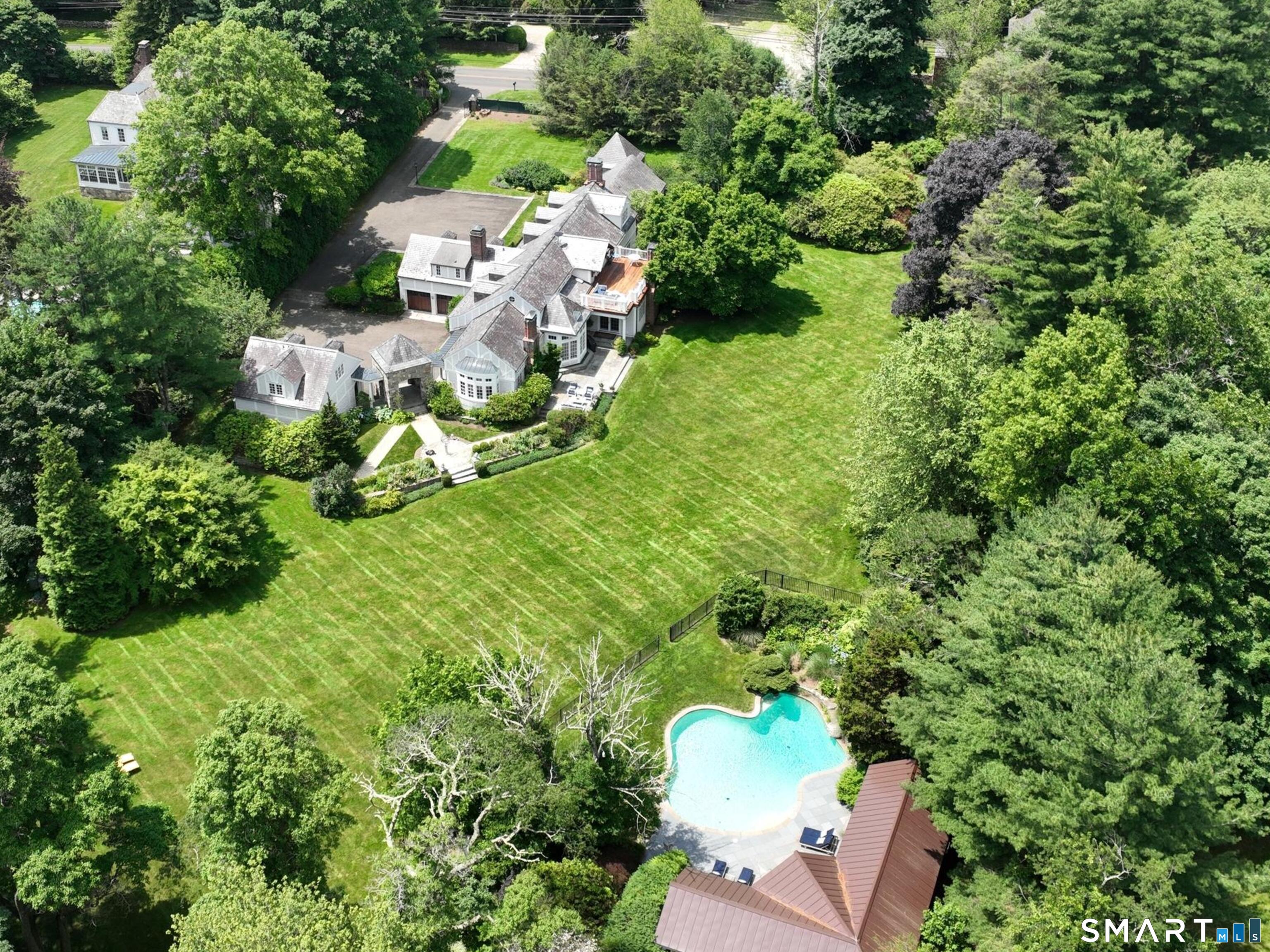 750 Burr Street, Fairfield, CT 06824 | For Sale at $3,300,000