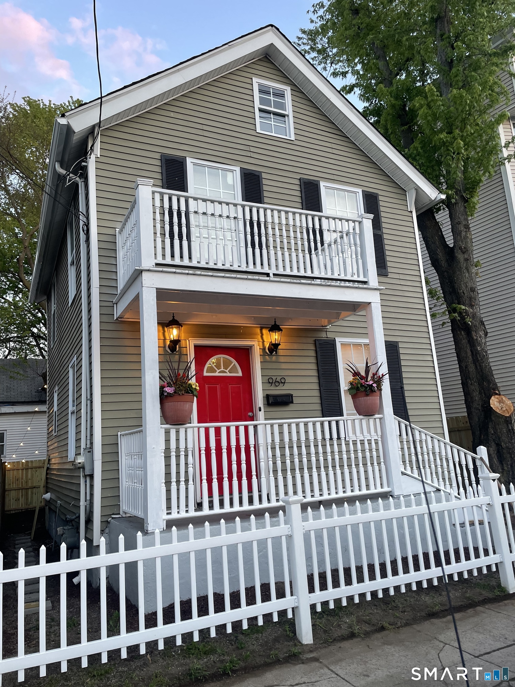 969 Maplewood Avenue, Bridgeport, CT 06605 | For Sale at $329,000