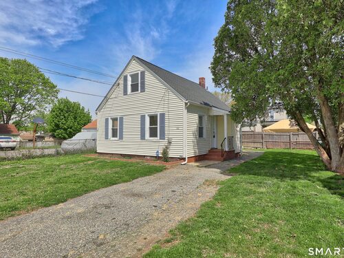  single family home for sale located at 182 Trumbull Avenue, Bridgeport, CT 06606