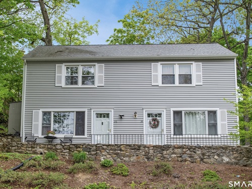  condo home for sale located at 32 East Hills Drive, 32, New Canaan, CT 06840