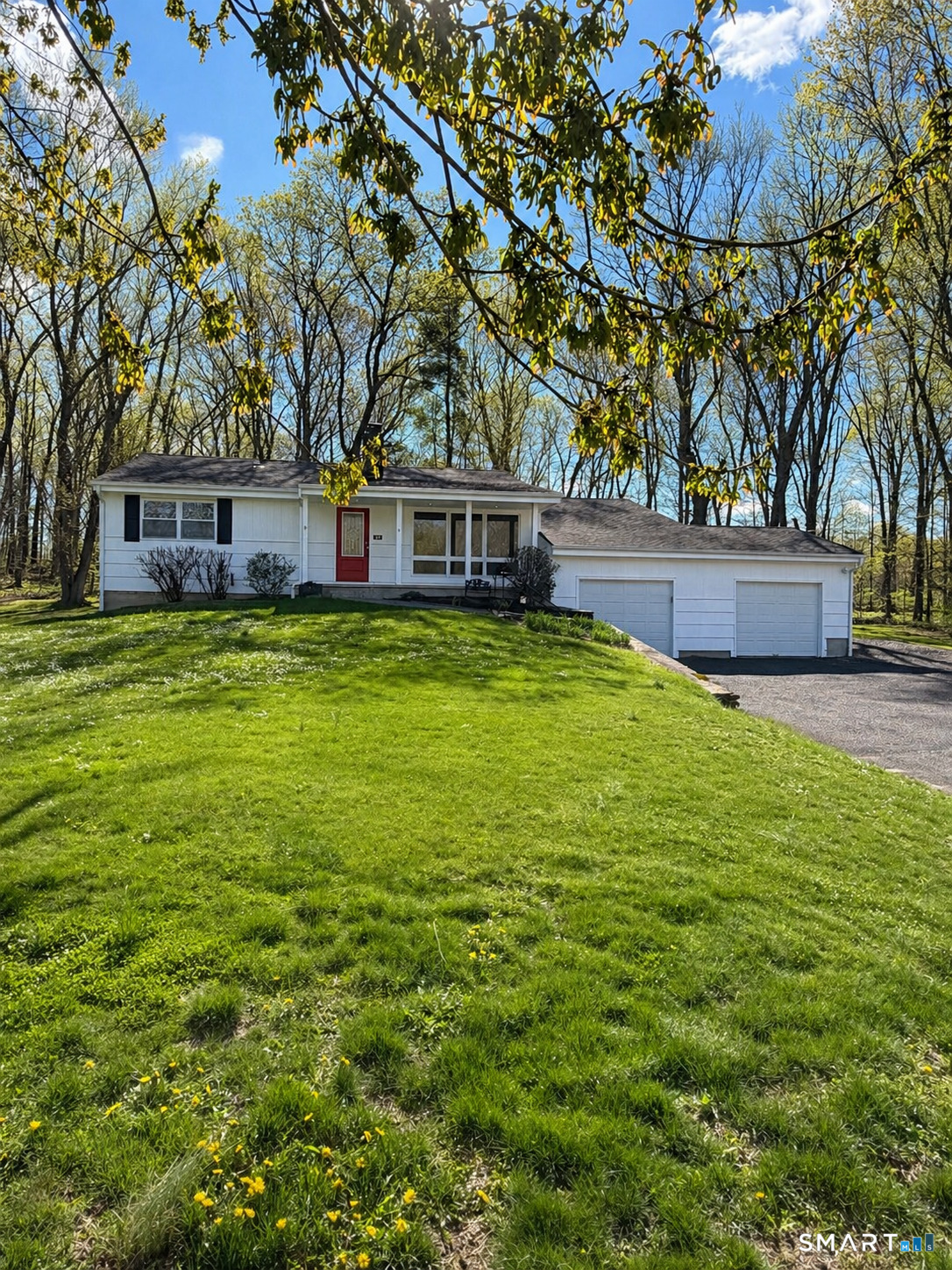 24 Webb Circle, Monroe, CT 06468 | For Sale at $565,000