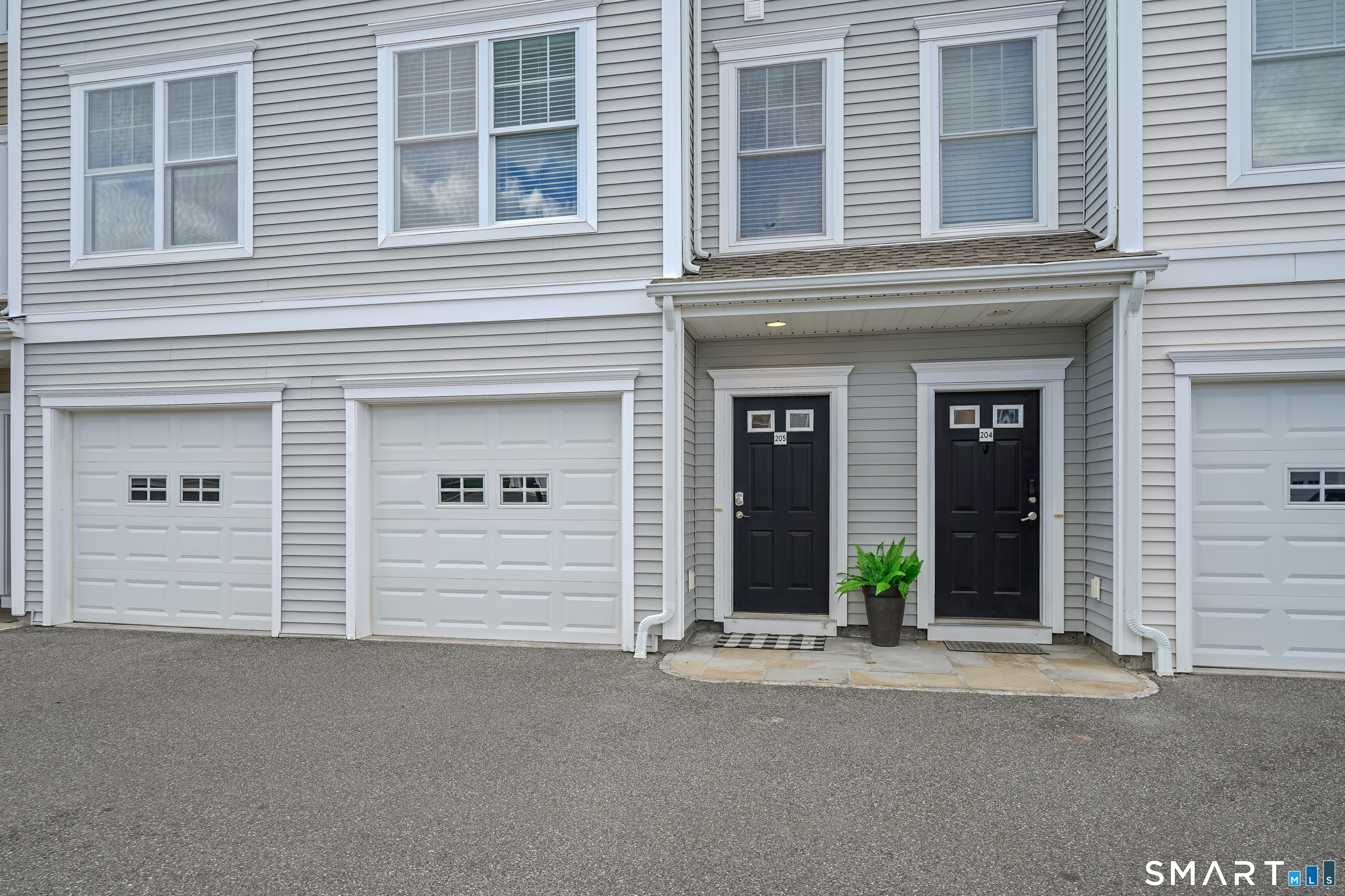 205 Copper Square Drive, 205, Bethel, CT 06801 | For Sale at $505,000