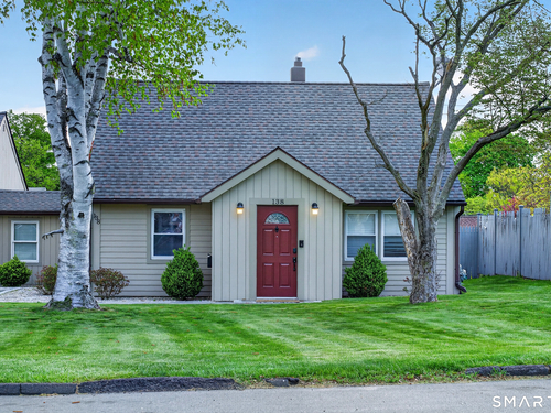  single family home for sale located at 138 Houston Terrace, Stamford, CT 06902