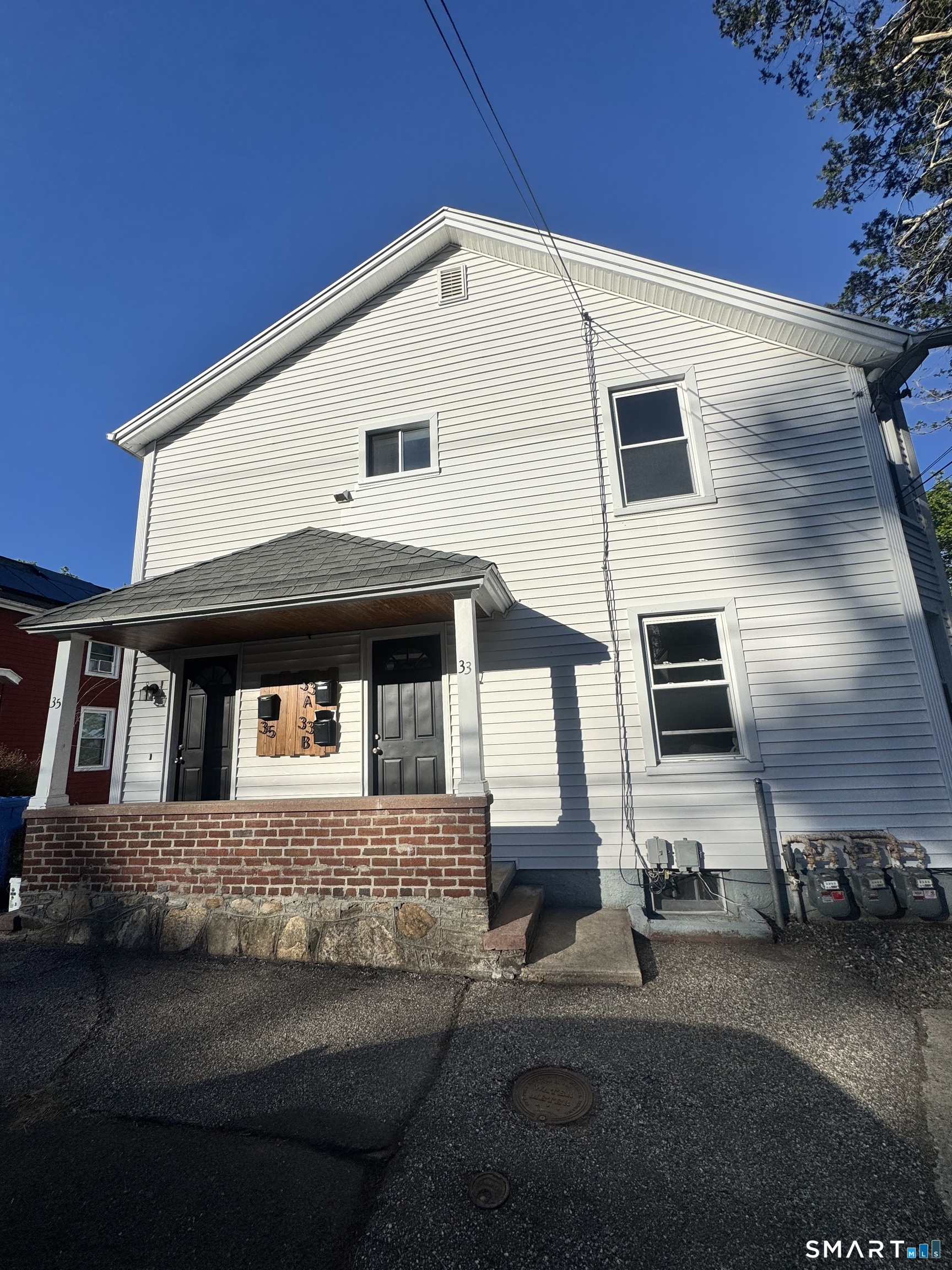 33-35 New Street, Shelton, CT 06484 | For Sale at $695,000