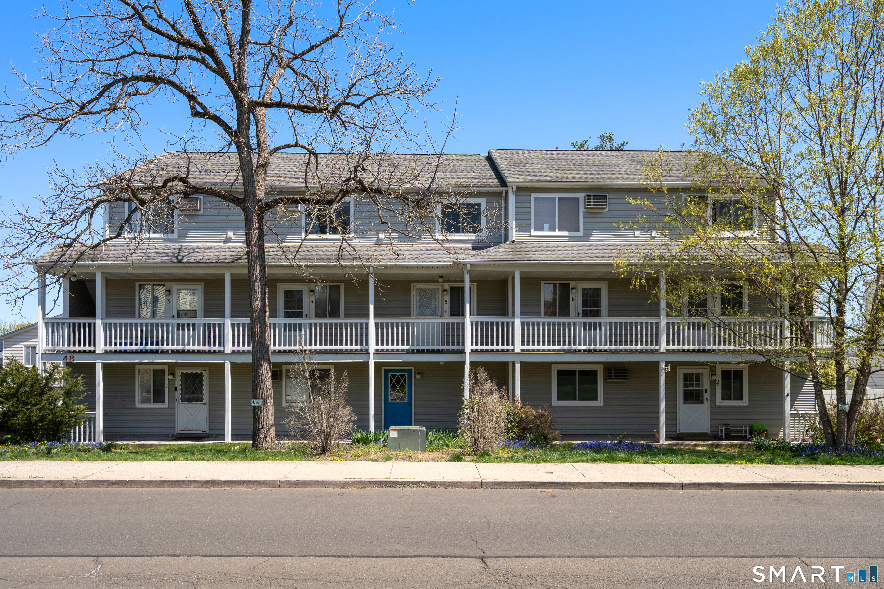 48 Dean Street, 4, Stamford, CT 06902 | For Sale at $399,000