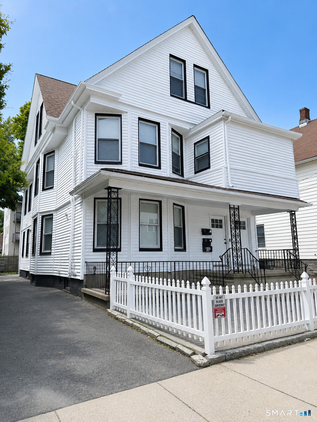 23-25 Freeman Street, Bridgeport, CT 06607 | For Sale at $774,900