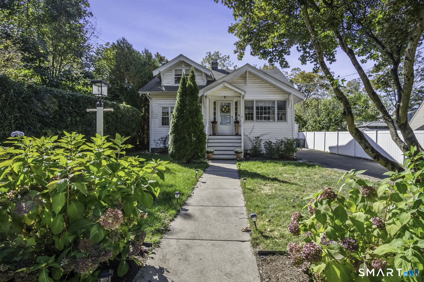2-1/2 Newtown Terrace, Norwalk, CT 06851 | For Sale at $798,600