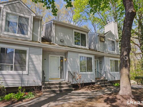  townhouse condo for sale located at 20 East Pembroke Road, 28, Danbury, CT 06811