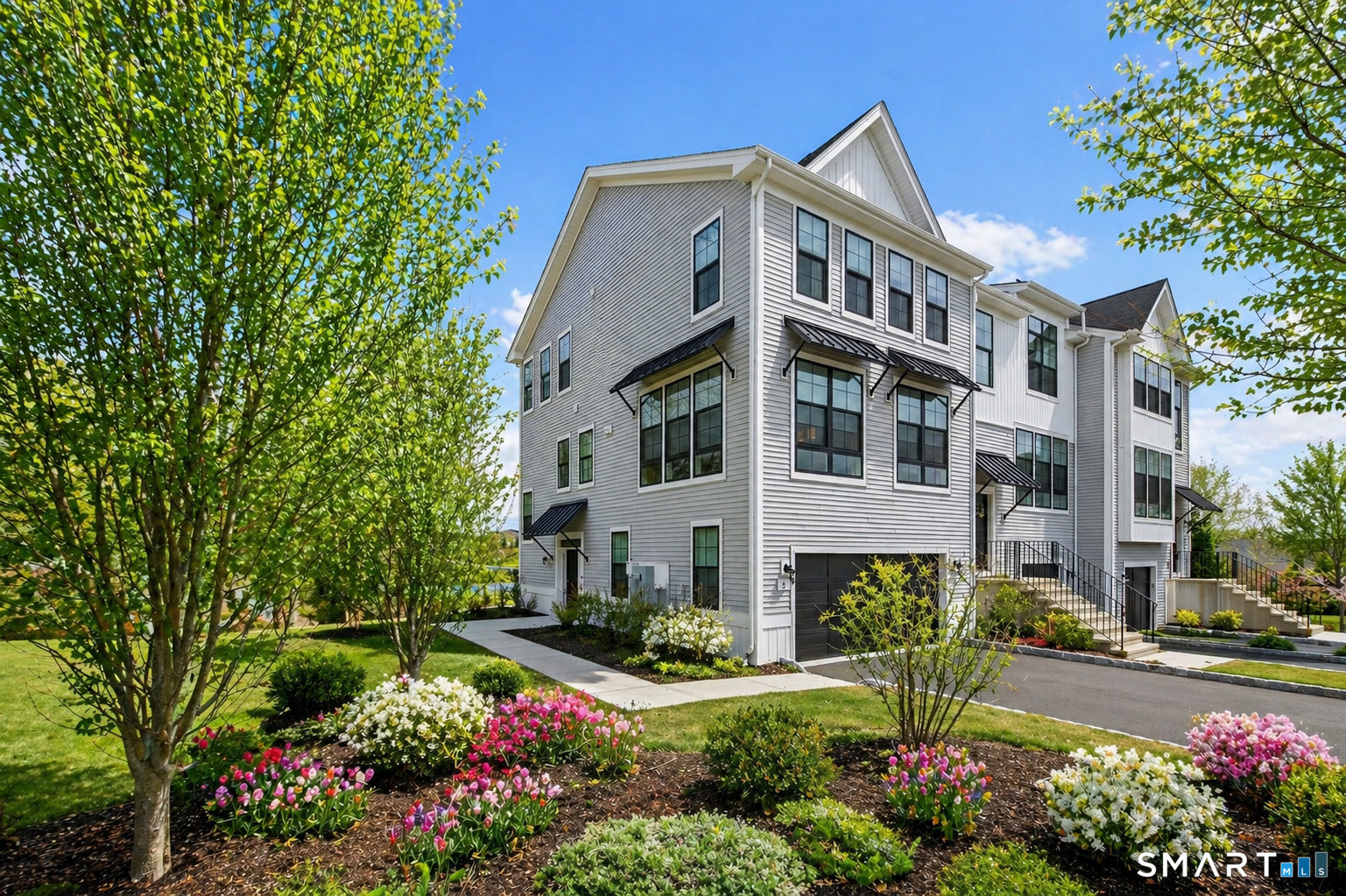 5 Brentwood Circle, Danbury, CT 06810 | For Sale at $779,990