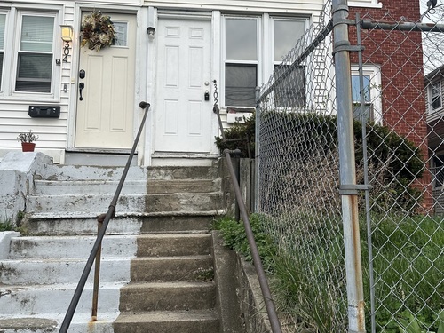  single family home for sale located at 302 Dover Street, Bridgeport, CT 06610