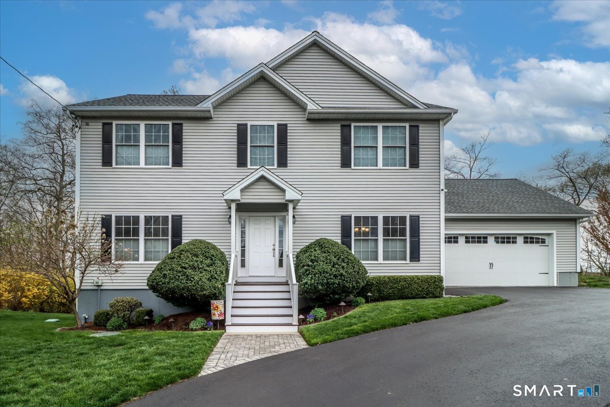 12 Cree Trail, Shelton, CT 06484 | For Sale at $749,900