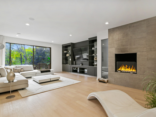 Contemporary single family home for sale located at 210 Red Fox Road, Stamford, CT 06903