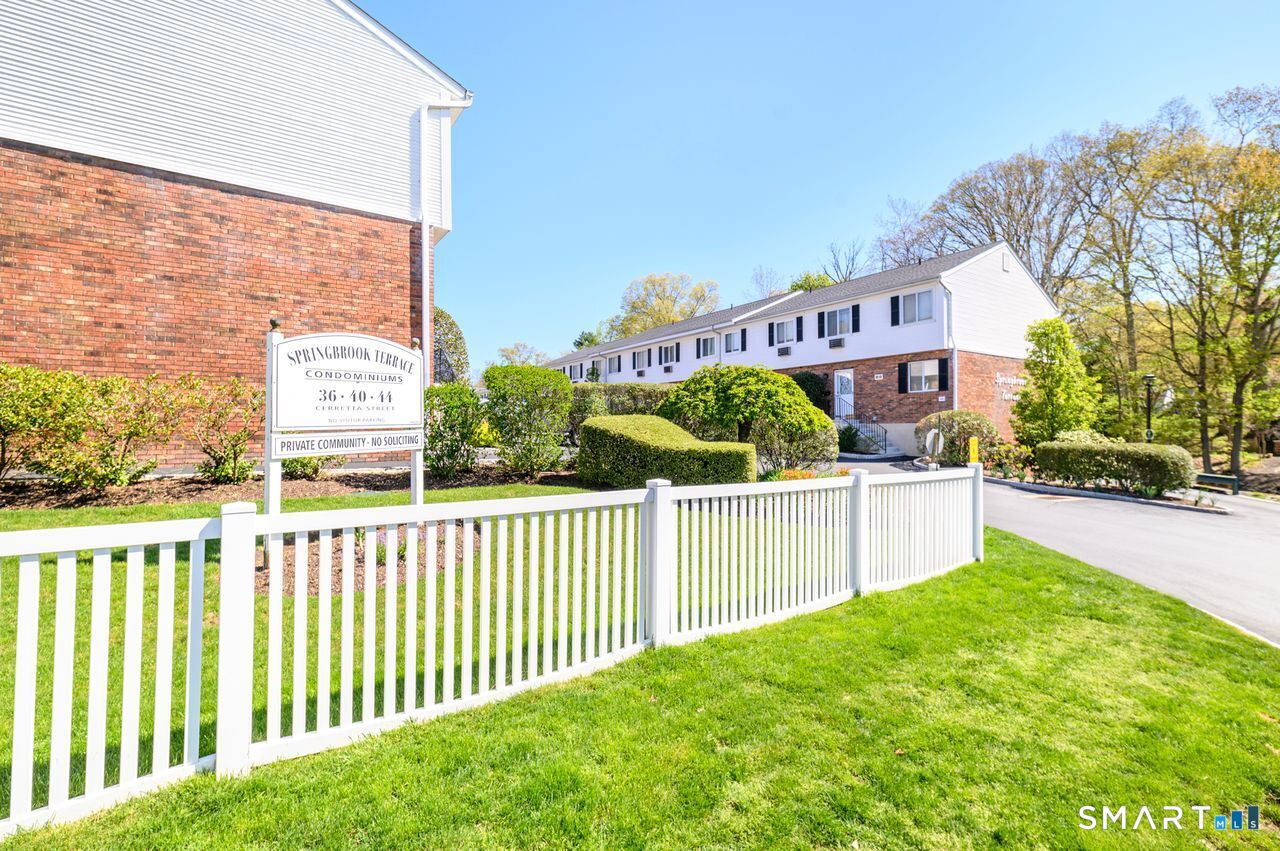 40 Cerretta Street, 16d, Stamford, CT 06907 | For Sale at $295,000