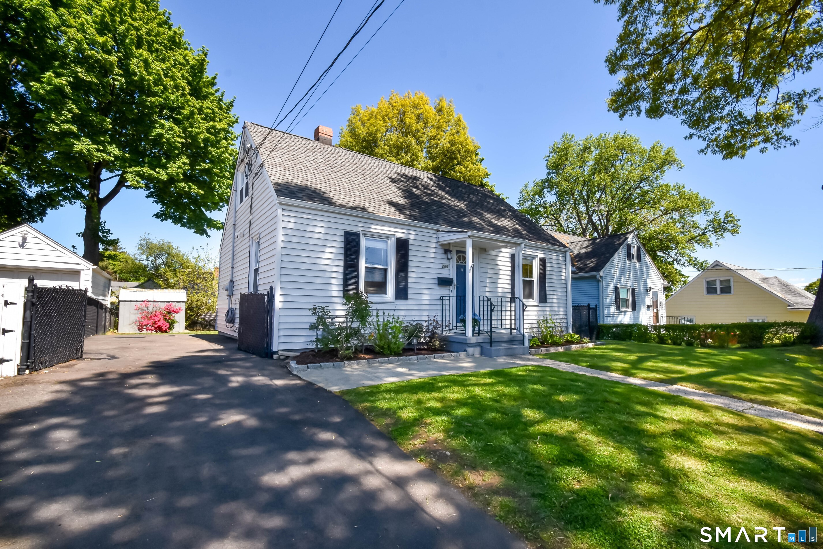 286 Ruth Street, Bridgeport, CT 06606 | For Sale at $365,000