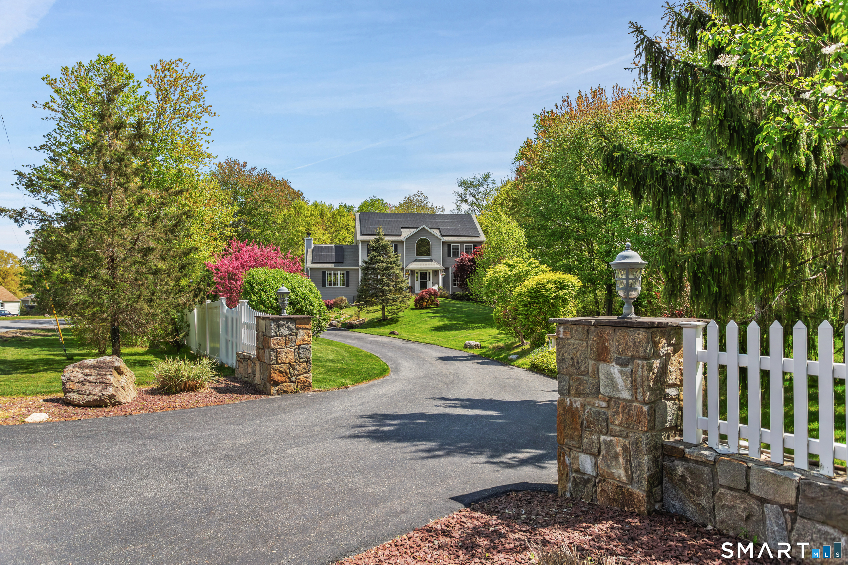 51 Milltown Road, Danbury, CT 06811 | For Sale at $800,000