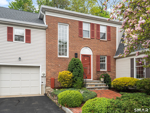  townhouse condo for sale located at 50 Heritage Hill Road, 50, New Canaan, CT 06840