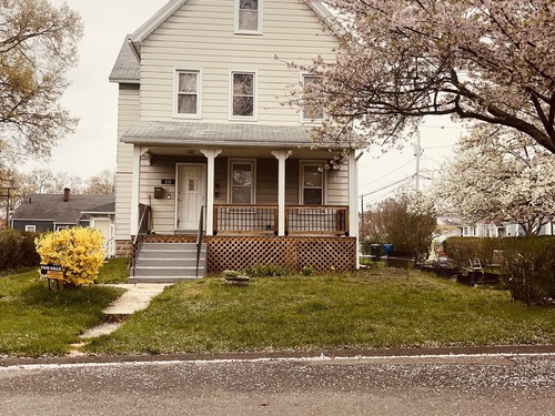  single family home for sale located at 10 Graham Street, Stratford, CT 06615