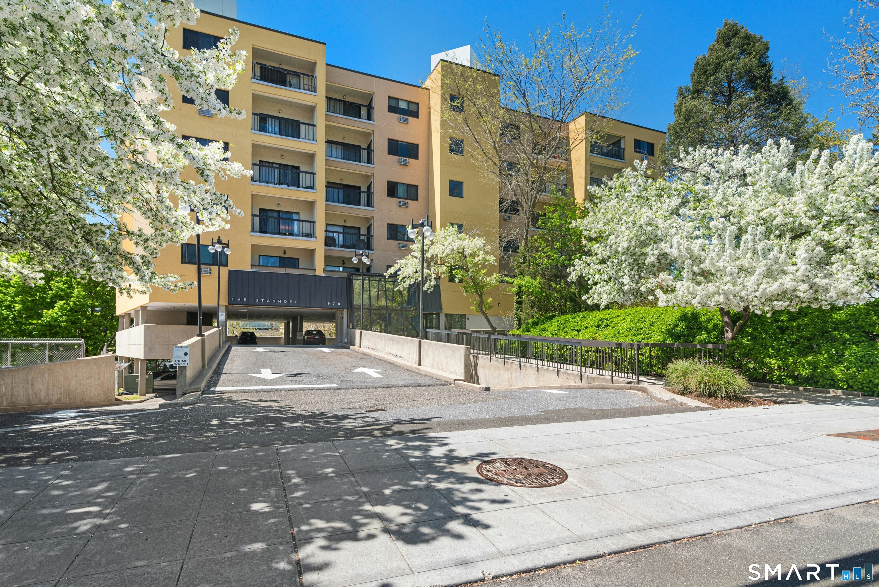 970 Hope Street, 3d, Stamford, CT 06907 | For Sale at $339,000