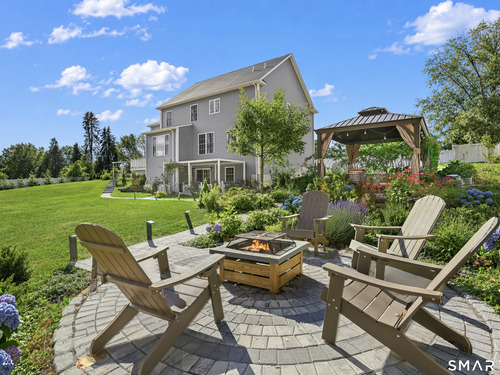  single family home for sale located at 450 James Farm Road, Stratford, CT 06614