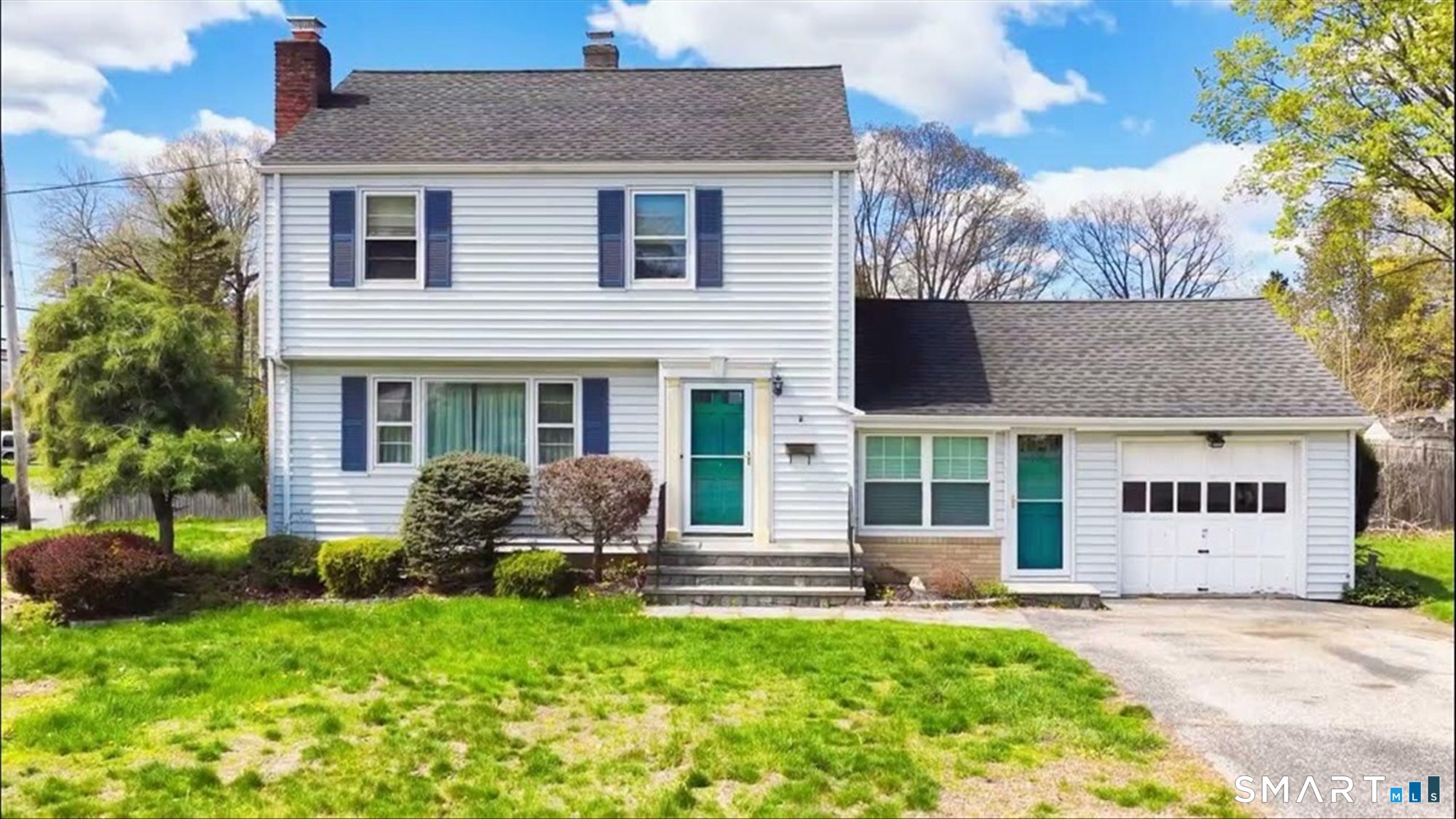 3850 Old Town Road, Bridgeport, CT 06606 | For Sale at $400,000