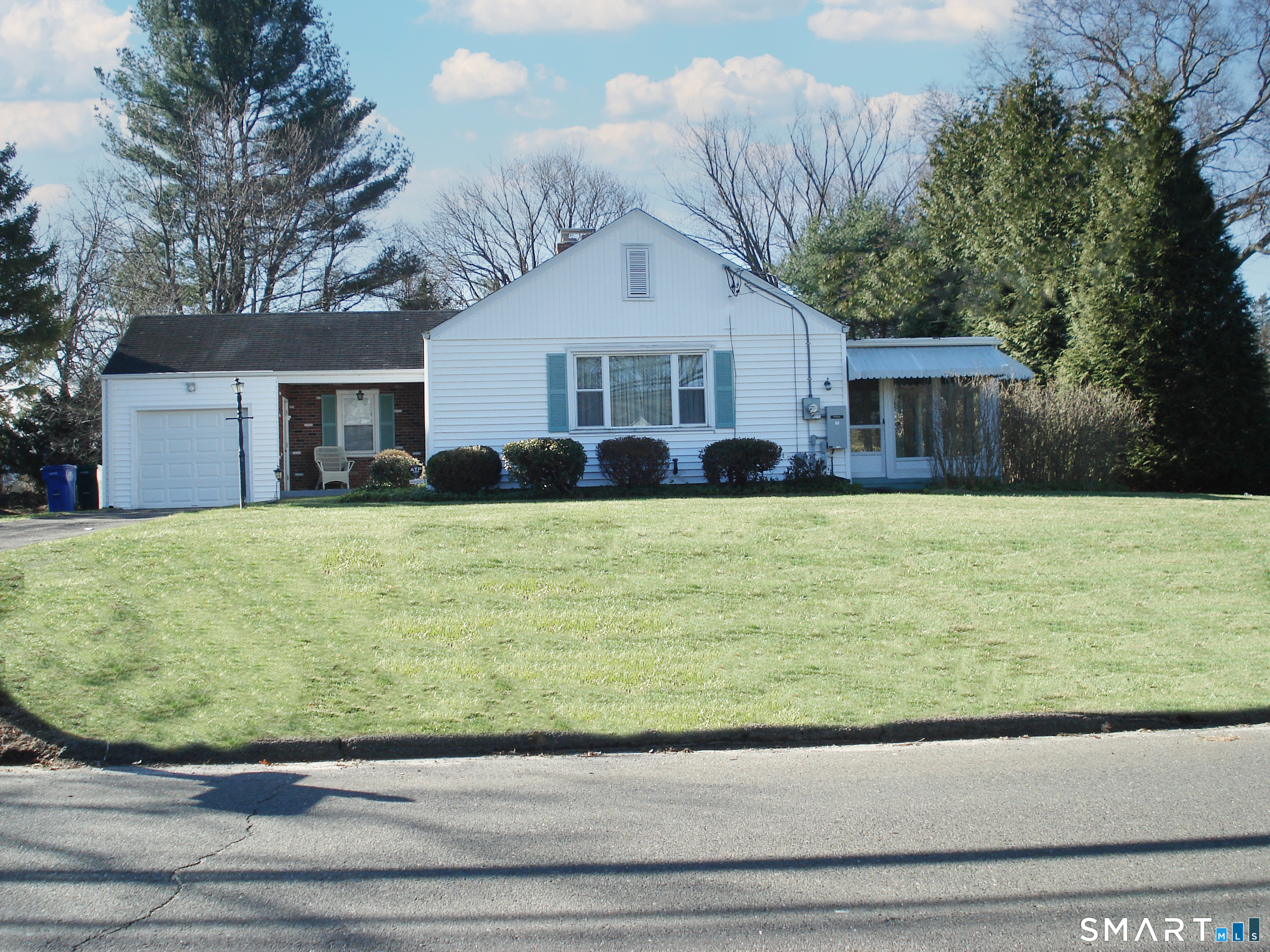 47 Lawlor Terrace, Stratford, CT 06614 | For Sale at $539,900