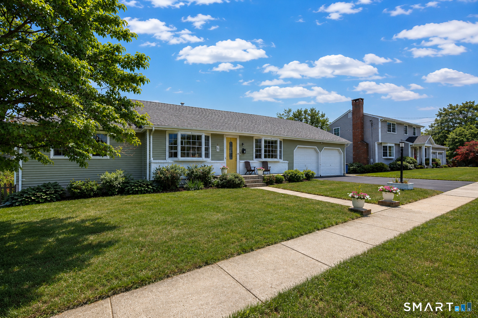 125 Mcleod Place, Stratford, CT 06614 | For Sale at $595,000