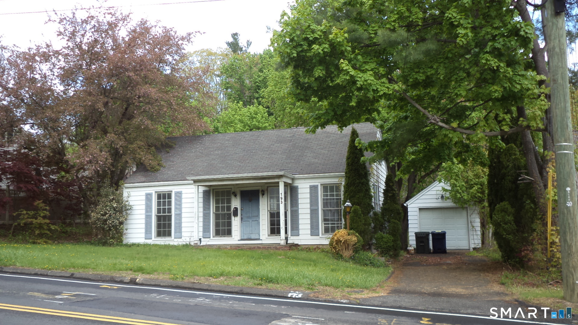 193 Southern Boulevard, Danbury, CT 06810 | For Sale at $299,000