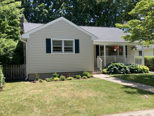  single family home for sale located at 140 Spring Street, Stratford, CT 06614
