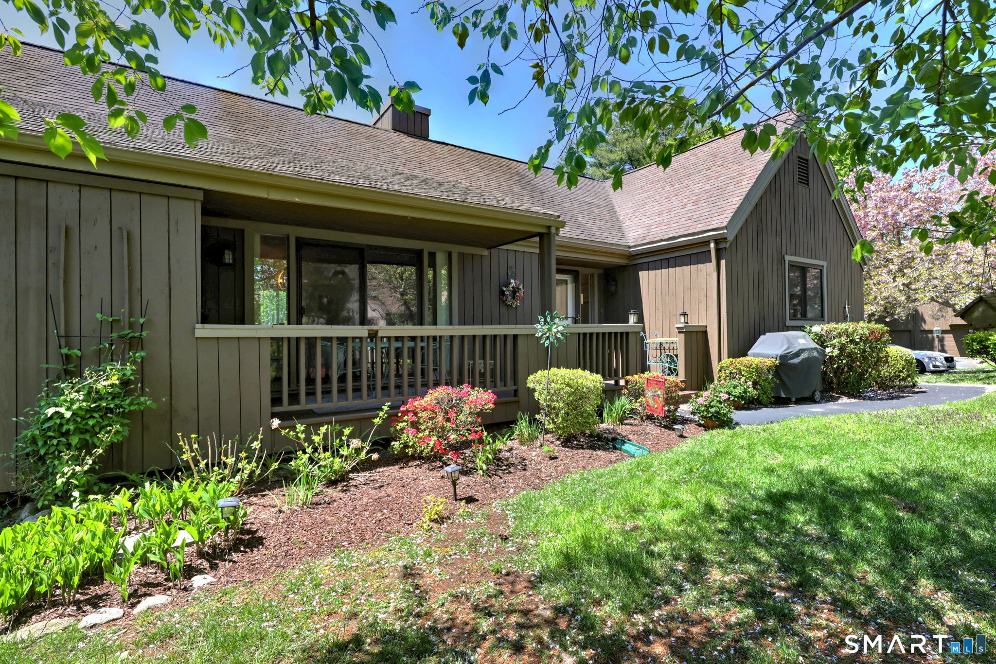96 Seminole Lane, a, Stratford, CT 06614 | For Sale at $469,000