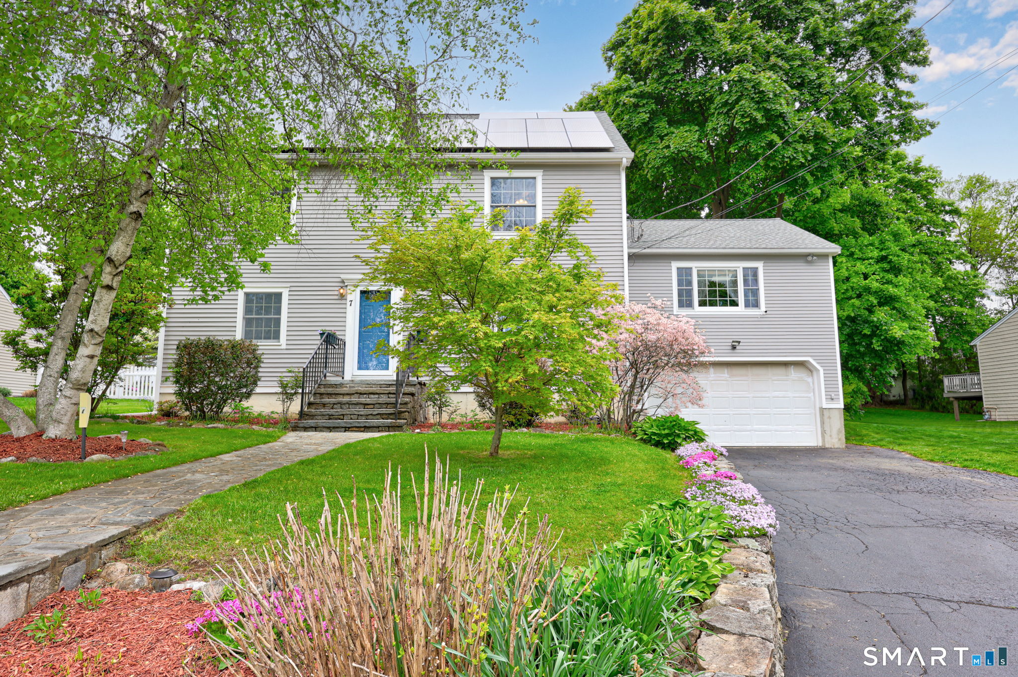 7 Merrill Road, Trumbull, CT 06611 | For Sale at $765,000