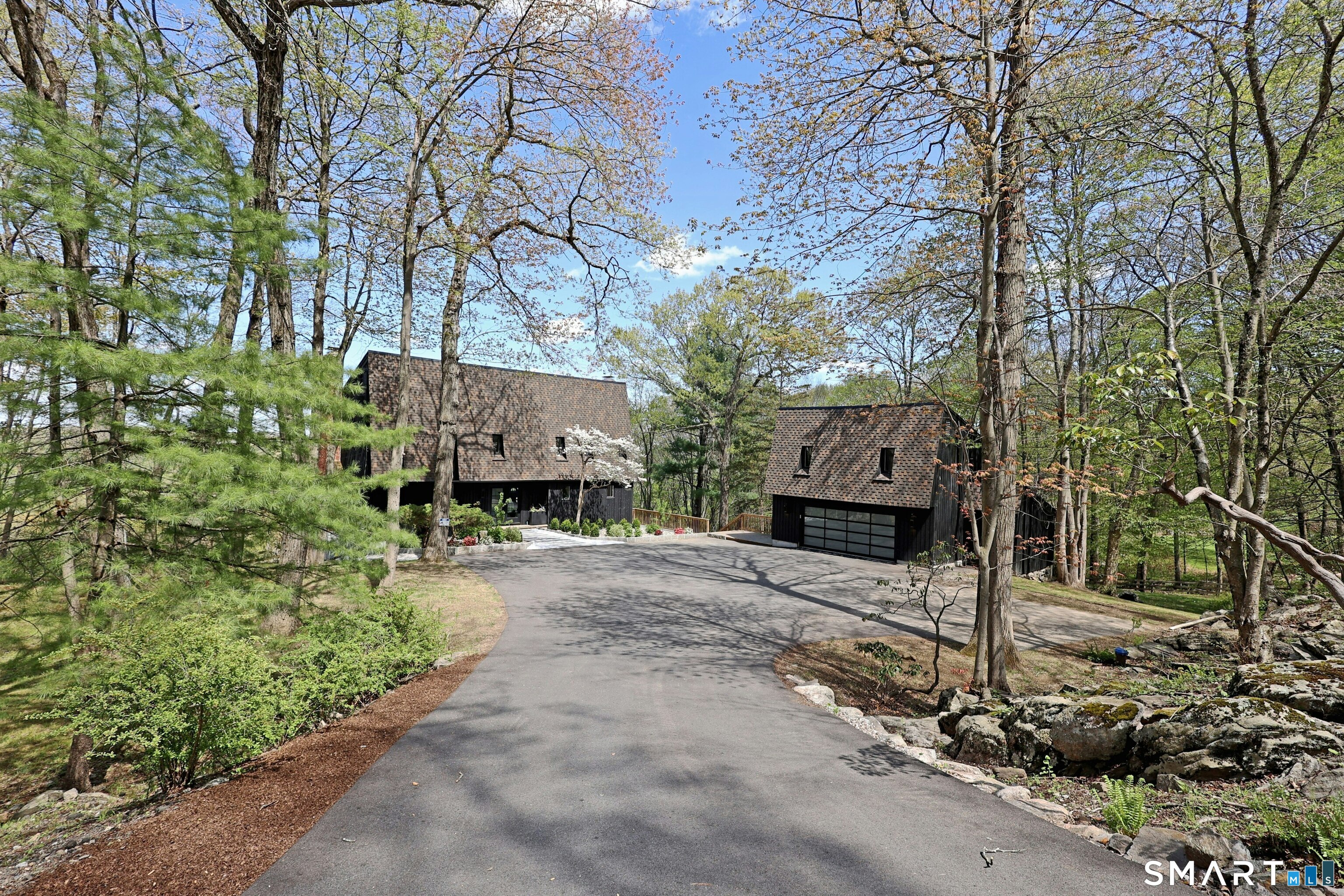 12 Hillcrest Court, Ridgefield, CT 06877 | For Sale at $1,799,000