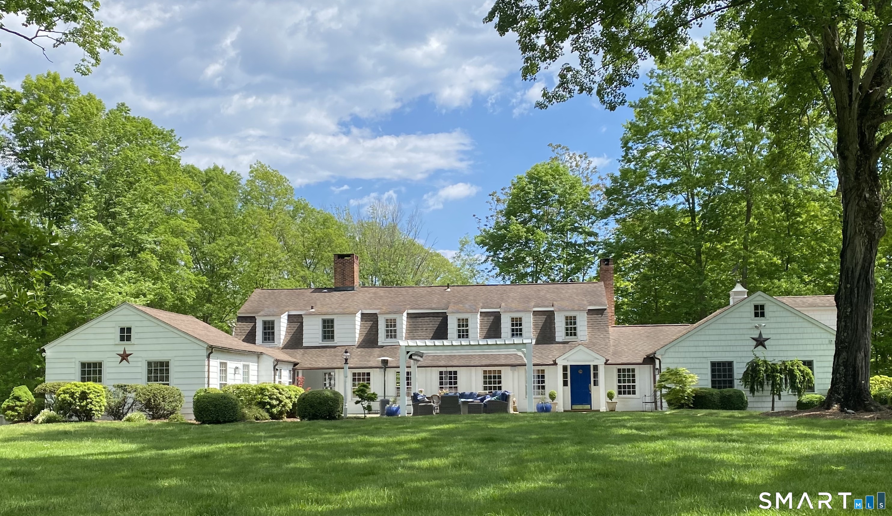 40 Hill Brook Lane, Fairfield, CT 06824 | For Sale at $2,995,000